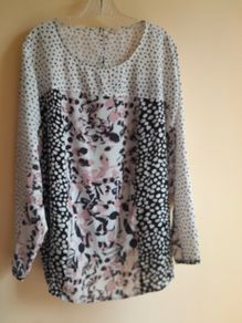 Bon'pire Long Sleeved Top