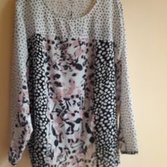 Bon'pire Long Sleeved Top