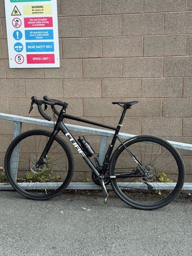 Cube Attain Race road bike