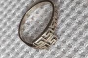 Vintage sterling silver ring