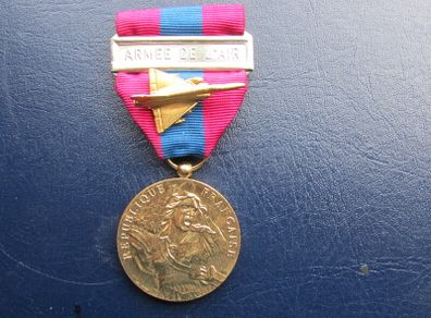 France National Defence Medal.Bar "Army Air".Jet on ribbon.