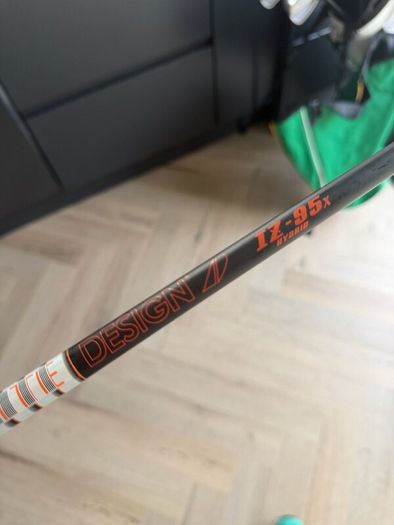 Titleist u505 4iron - upgrade shaft