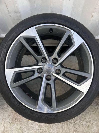 Genuine Audi S4/A4 Trapezoid 18" Alloy Wheels