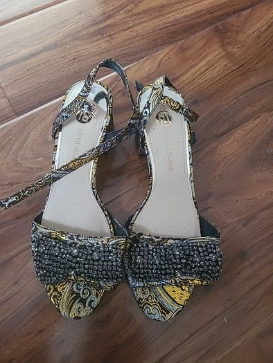 Size 7 River Island Sandal