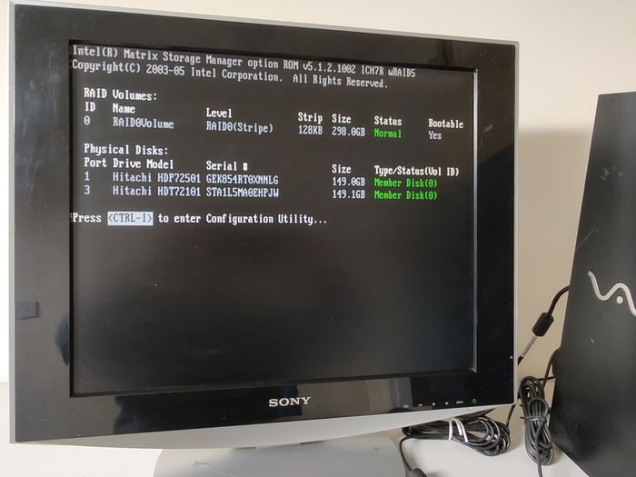 Vintage Retro Sony Vaio VGC-RC202 Windows PC Collectible