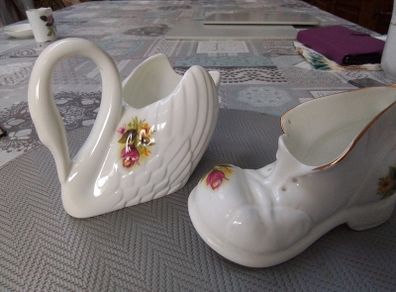 Royal Tara Swan & China Boot