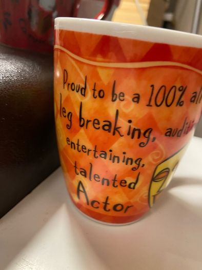 Mug Actor