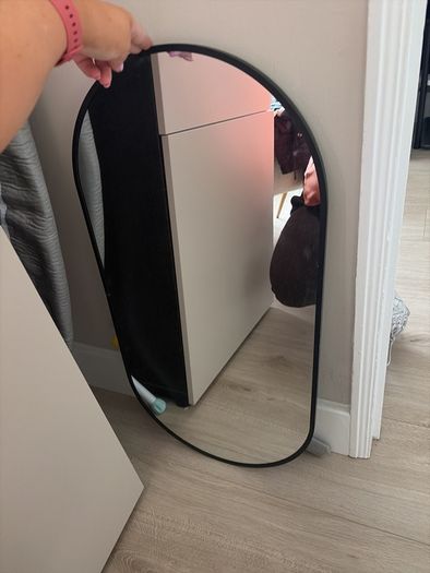 shape mirror