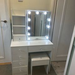 vanity unit
