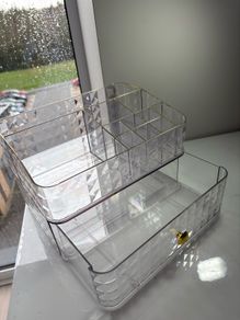 Clear acrylic makeup organizer