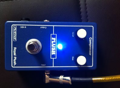 Fuchs "Royal Plush" Compressor Pedal