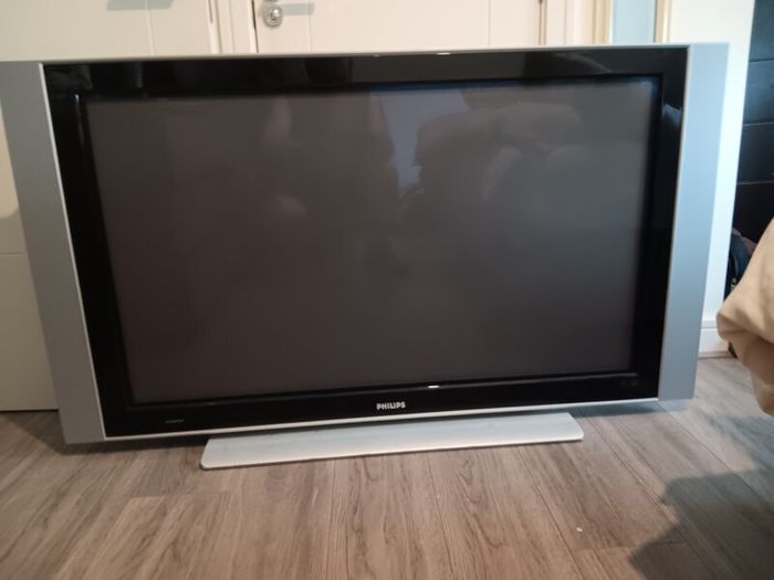 50" Phillips Plasma TV