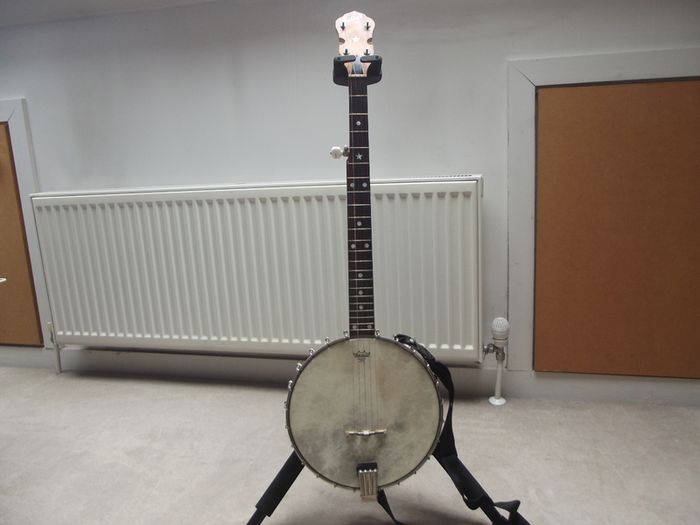 Sully's 5 String Openback banjo with hard case - Made in England