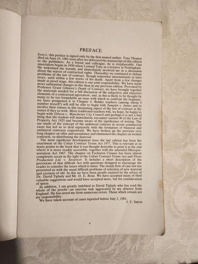 A Casebook On Contract Law. J.C.Smith & J. A. C. Thomas. 7th Edition  Large Volume Paperback In Good Condition. See Photos For Same.