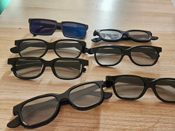 3D Glasses