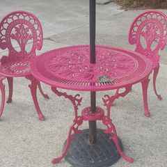table and chairs