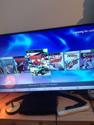 Xbox 360 Slim 1TB RGH Modded With 100s Of Games