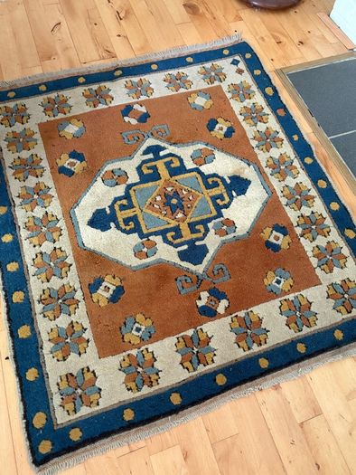 Vintage Turkish Hand Made Wool  Turkish Rug