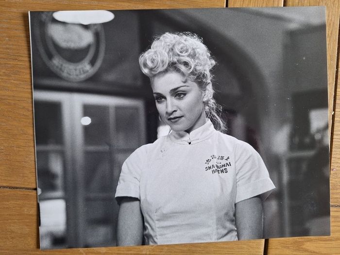 MADONNA / SEAN PENN Shanghai Surprise Press photos and Press sheet