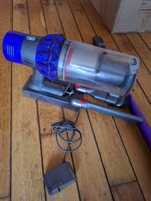 dyson v10