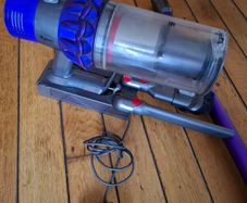 dyson v10