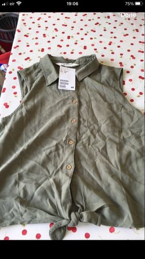Girls BNWT shirt age 10/11