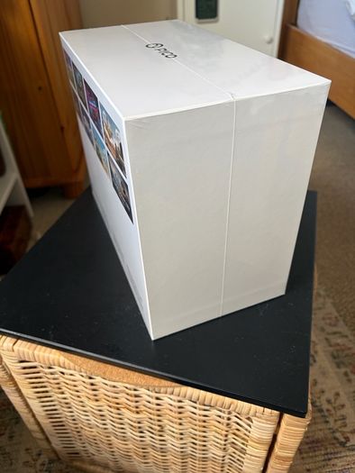 Pico 4 Ultra VR set