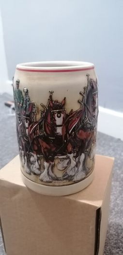 Collectable Budweiser  world famous clydesdales beer stein 1991 collectable