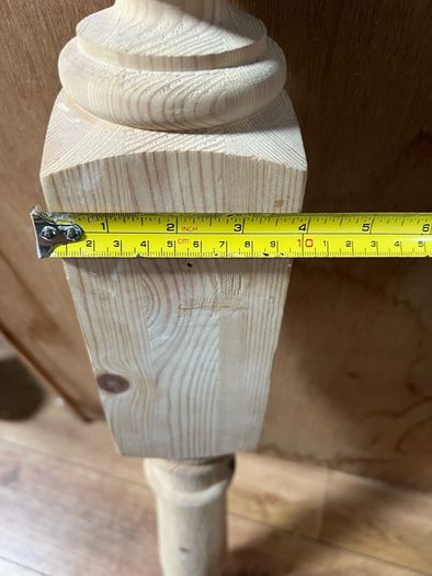 newel post