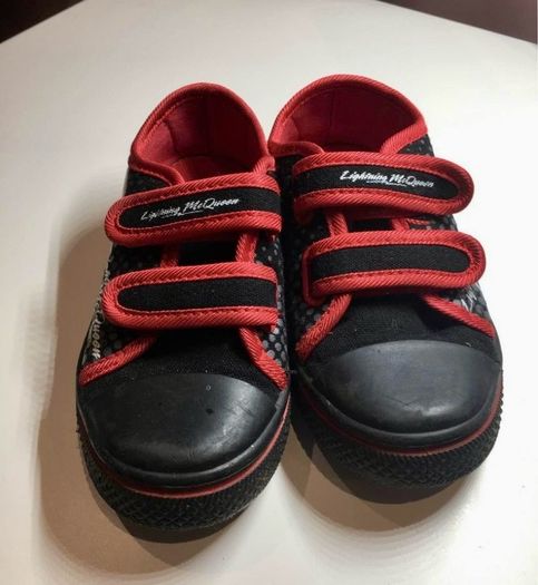 Lightning Mcqueen Disney Cars Shoes size 10/28