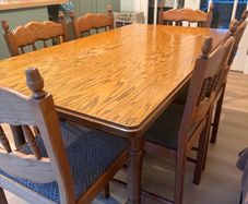 Dining Table & 6 Chairs