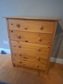 Chest of drawers