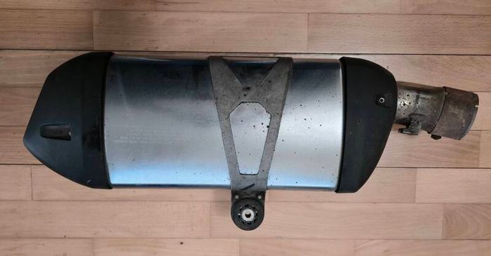BMW R-1200 GSA exhaust