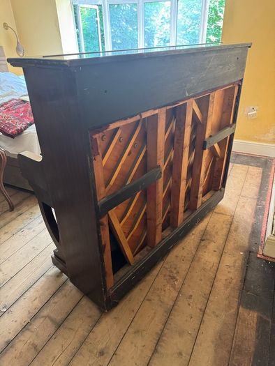 upright piano FREE