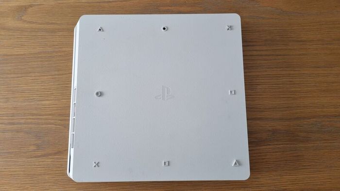 Playstation 4 Slim White