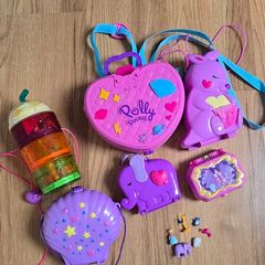 Lot of Polly Pocket toys for a girl
