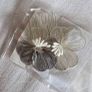 mixed wedding hair accessories Image 10
