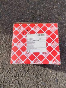 Volkswagen Polo coolant tank