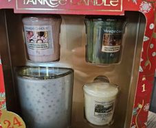 Yankee Candle Christmas Votive trio set