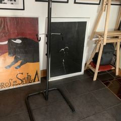 Freestanding bike stand