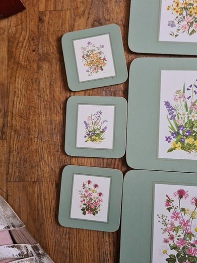 floral tablemats