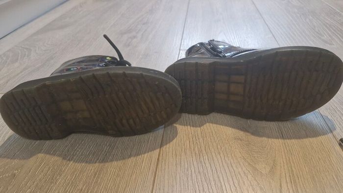 Kids boots
