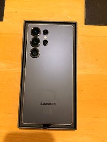 Samsung Galaxy S25 Ultra 512GB and Galaxy Watch SM R930