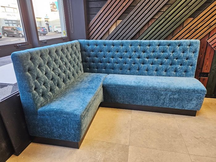 Chesterfield Style Dining Bench with Storage