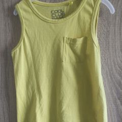 Yellow top boy 110 cm Barely worn