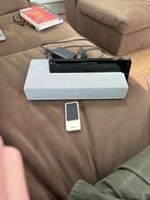LG speaker dock iPod/iPad Apple