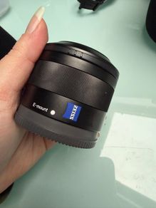 NEW Sony Carl Zeiss Sonnar FE 2,8/35 Lense
