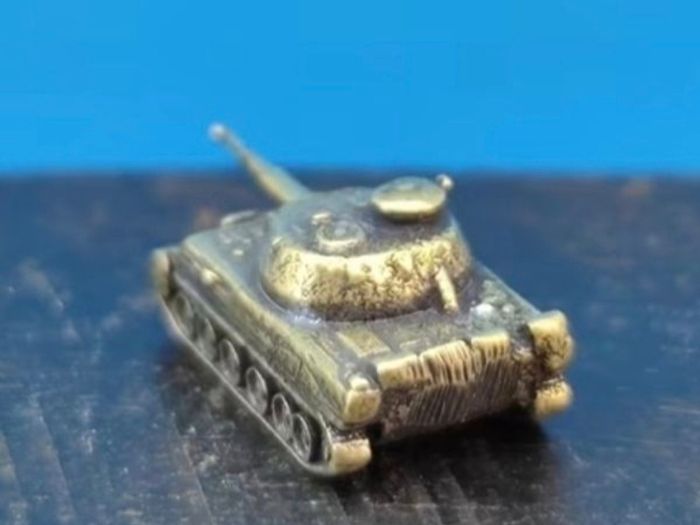 Miniature brass German panther tanks (4) aprox scale 1/350- 1/400 .