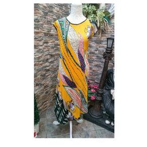 Stunning yellow floral plisse dress S M L Postage included