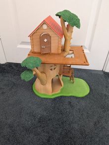 Sylvanian Family Tree House